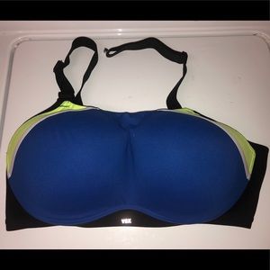 Victoria’s Secret sports bra - convertible straps